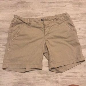 Khaki shorts!